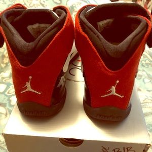 Jordan Team Strong (GS)